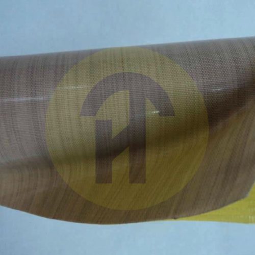 ISI İZOLASYON KUMAŞLAR / Poşet kesme, PVC kaplama makinalarında kullanılan ısıya dayanıklı yapışkan kumaşlar
